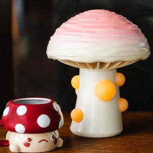 Form + Fungus Series | Wrinkled Peach Table Lamp